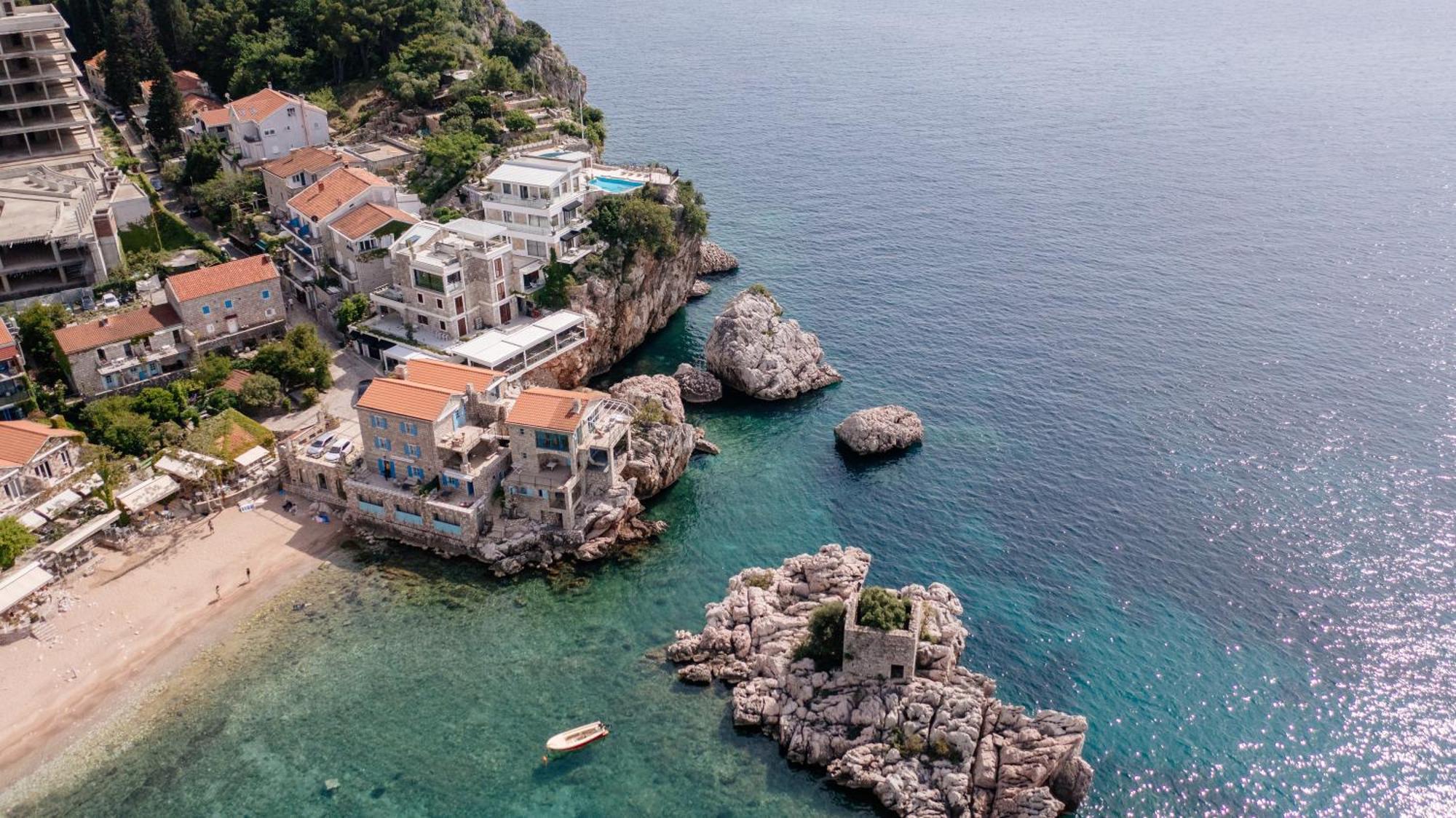 Blanche Cliff Apartments Sveti Stefan Eksteriør billede