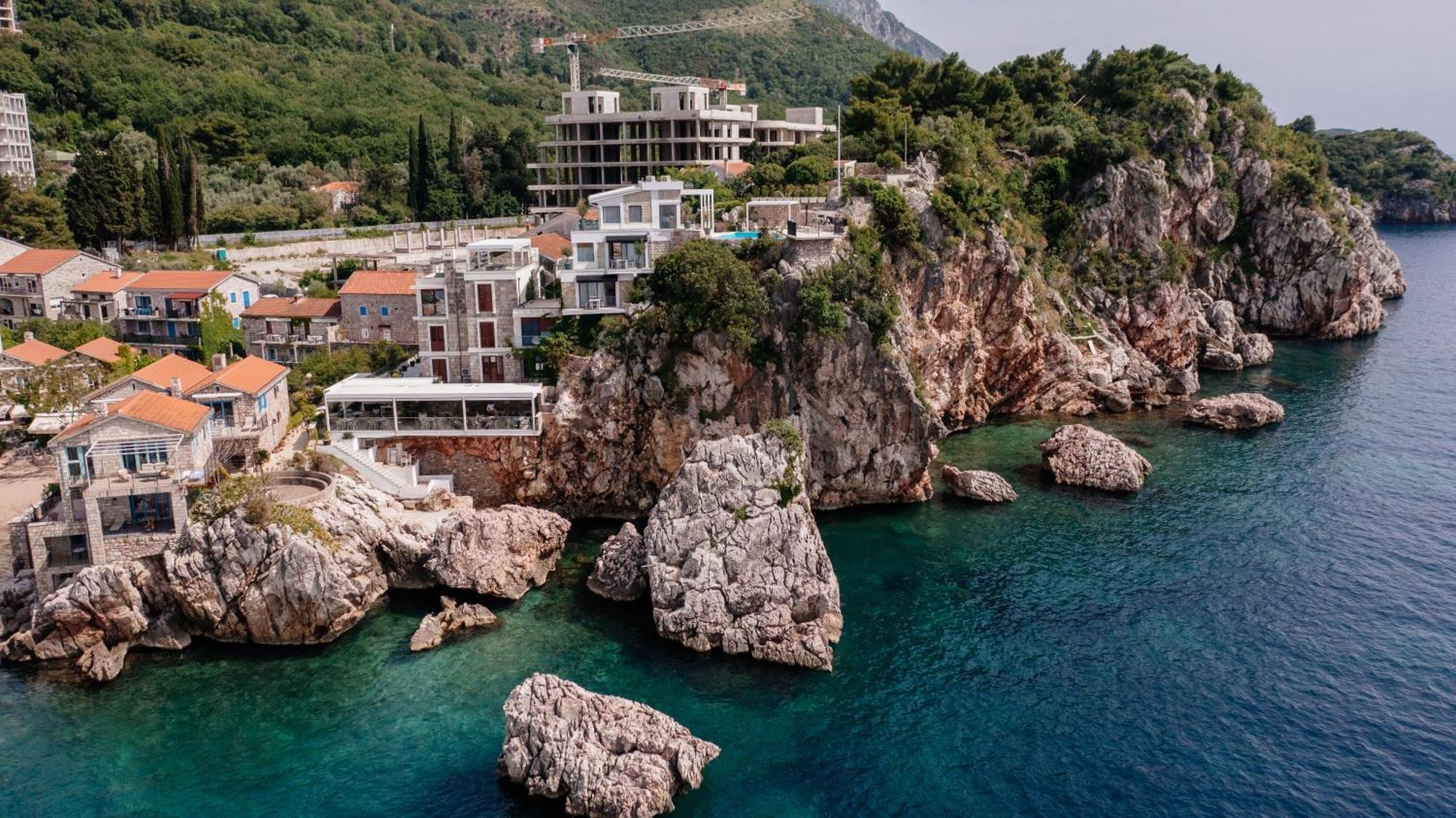 Blanche Cliff Apartments Sveti Stefan Eksteriør billede