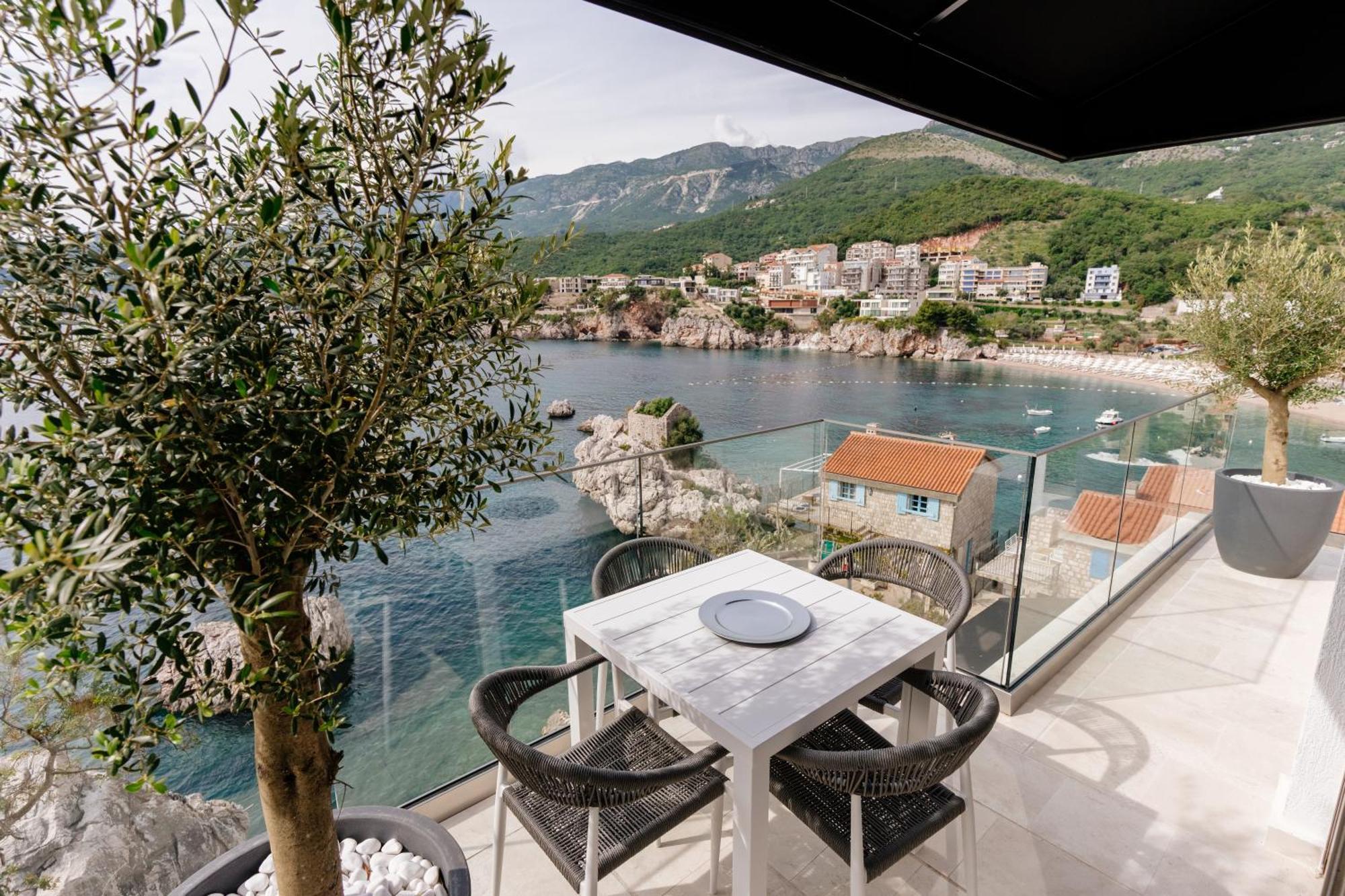 Blanche Cliff Apartments Sveti Stefan Eksteriør billede