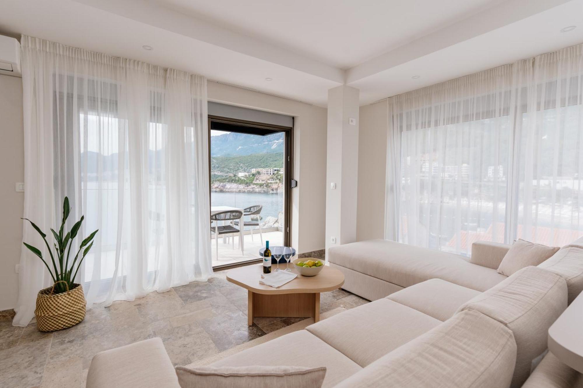 Blanche Cliff Apartments Sveti Stefan Eksteriør billede