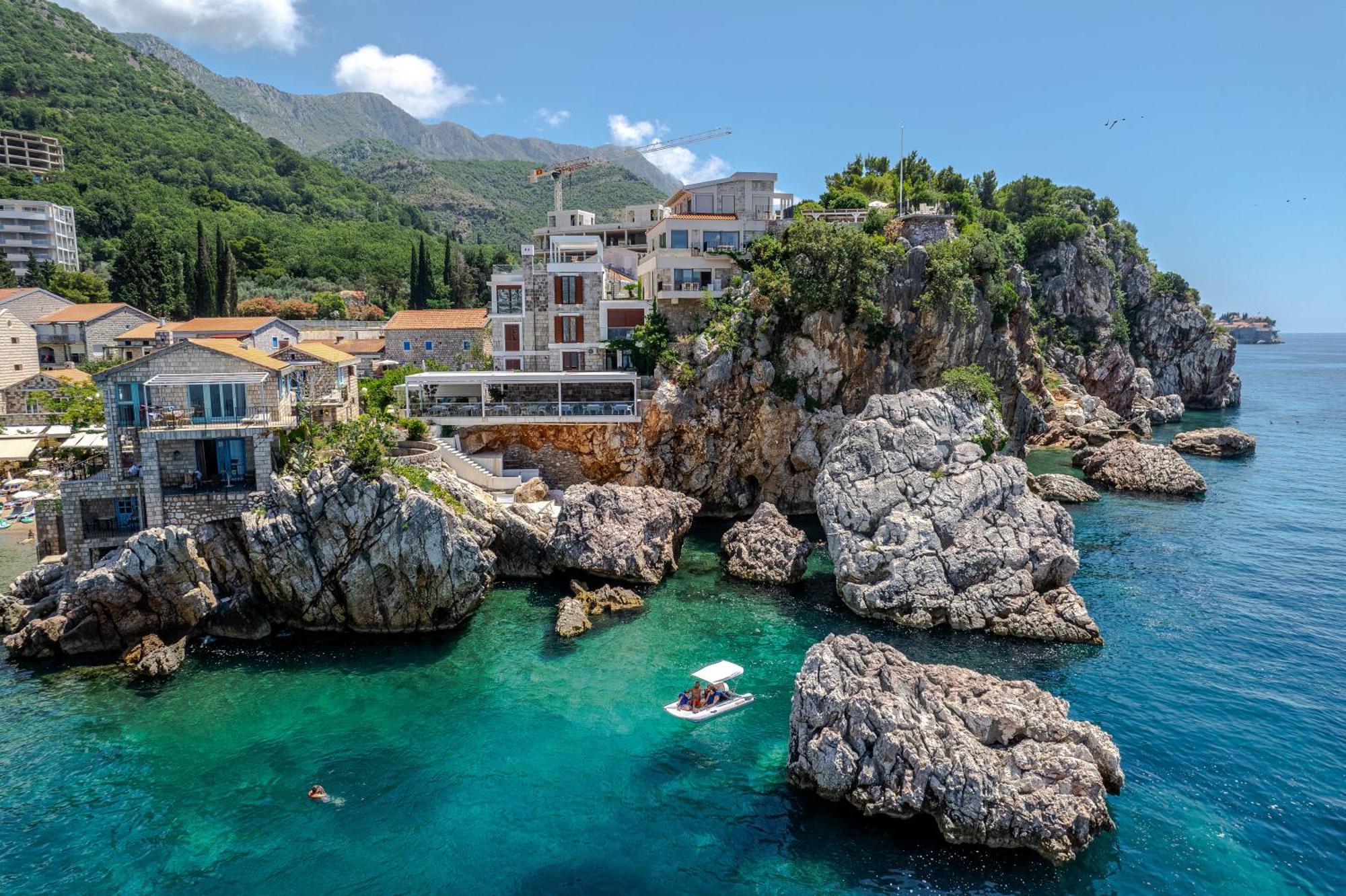 Blanche Cliff Apartments Sveti Stefan Eksteriør billede