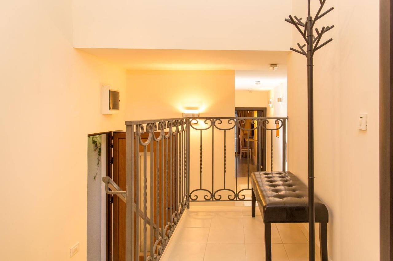 Blanche Cliff Apartments Sveti Stefan Eksteriør billede